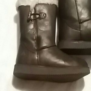 Winter boots